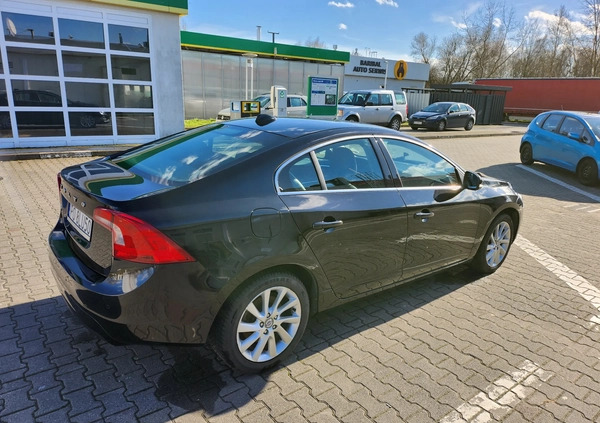 Volvo S60 cena 45900 przebieg: 139900, rok produkcji 2014 z Poznań małe 352